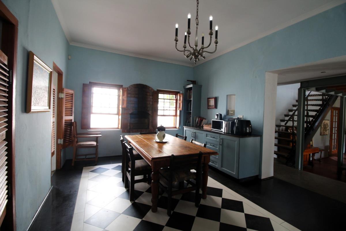 5 Bedroom House for sale in Montagu P24114000406