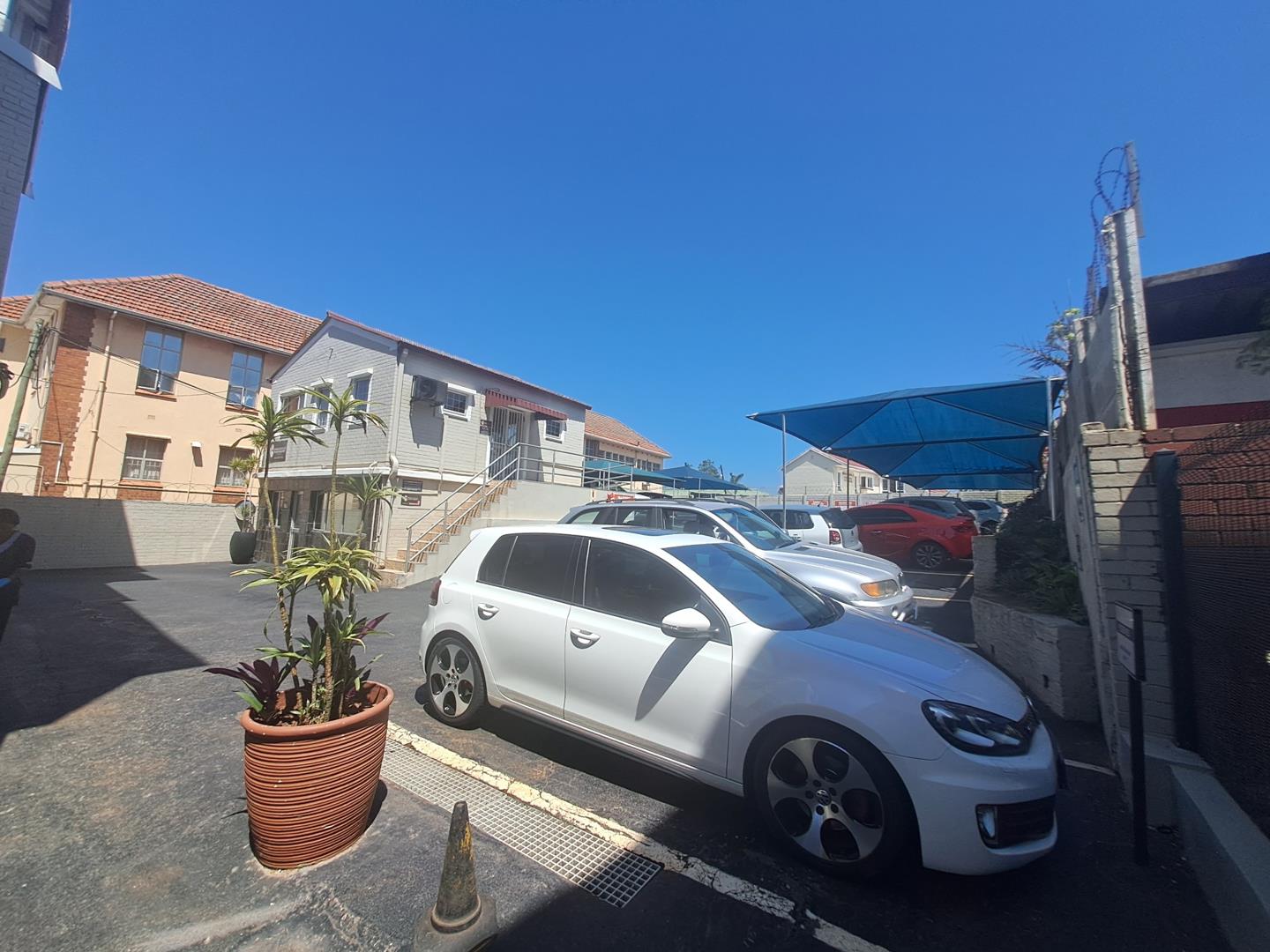 Essenwood Property Property and houses to rent in Essenwood