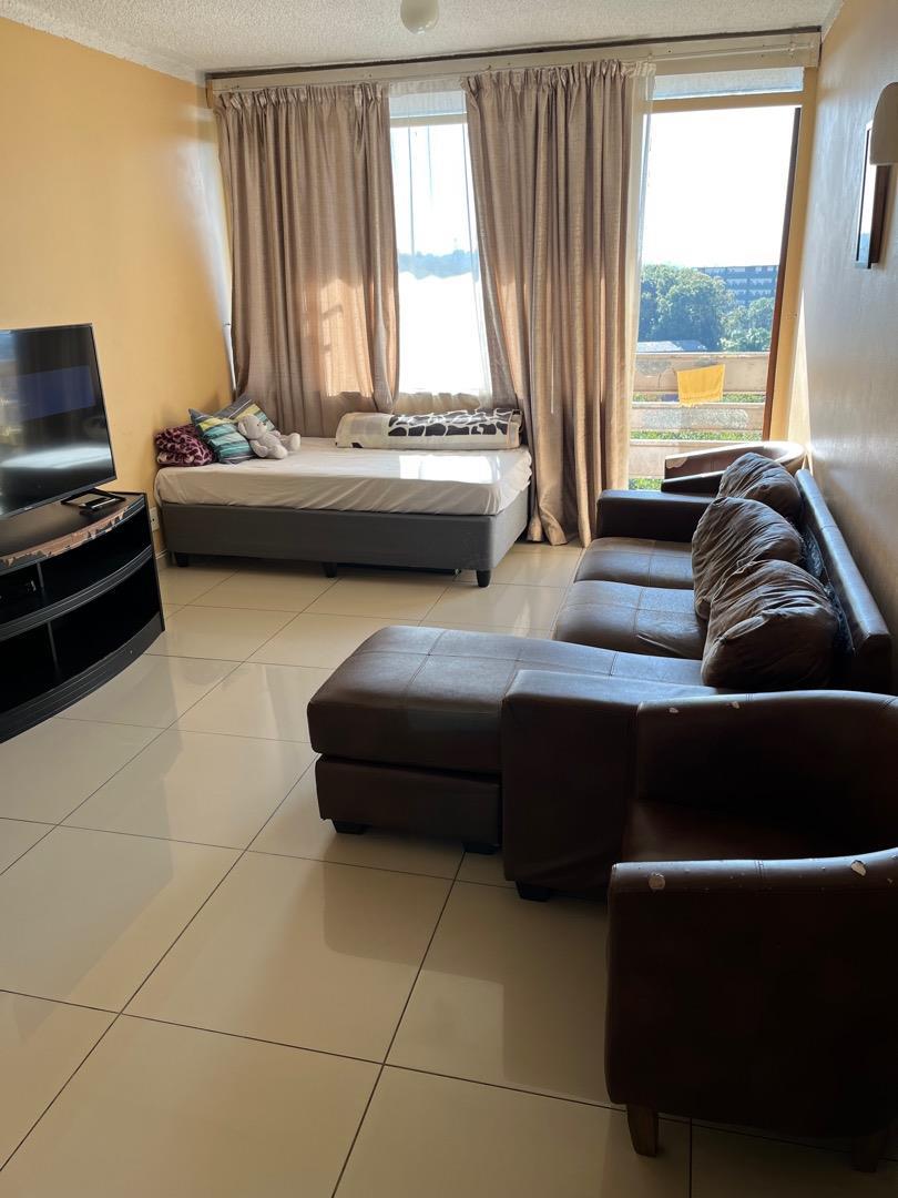 1 Bedroom Apartment / flat for sale in Central P24114000600