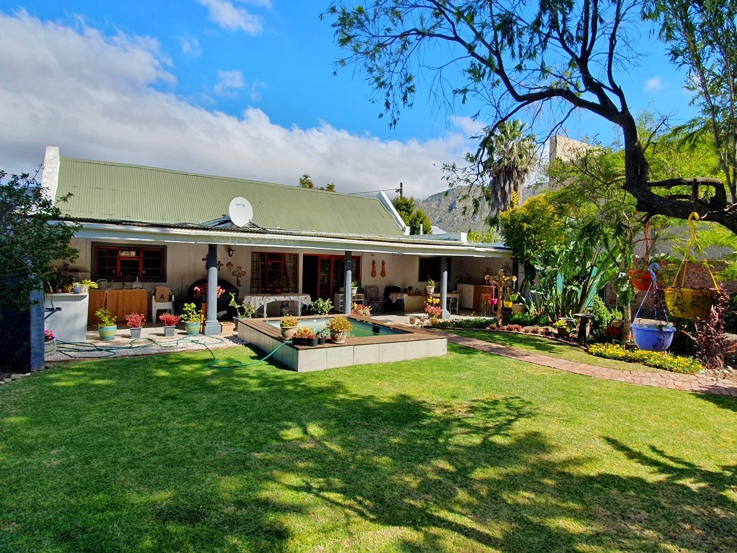 3 Bedroom House for sale in Montagu 8 Du Toit Street P24113232260