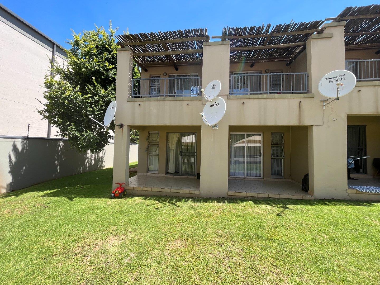 0.5 Bedroom Apartment / flat for sale in Tijger Vallei 2193 Palomino