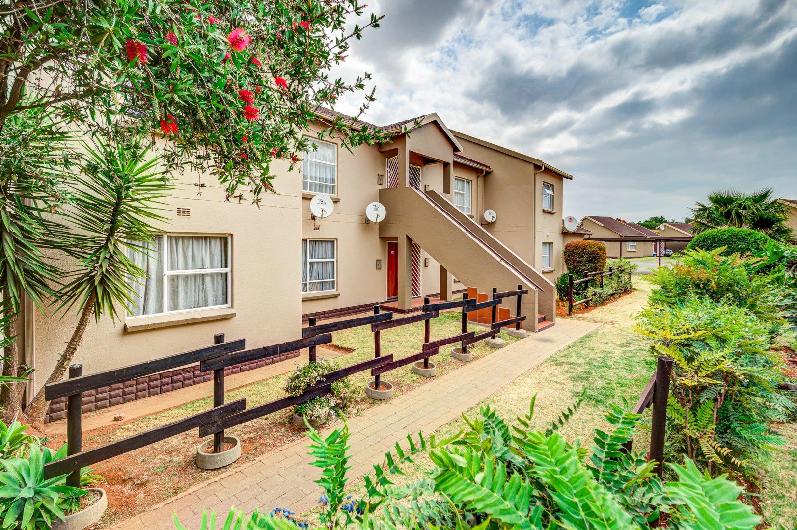 Pomona Ah Property Apartments / flats to rent in Pomona Ah