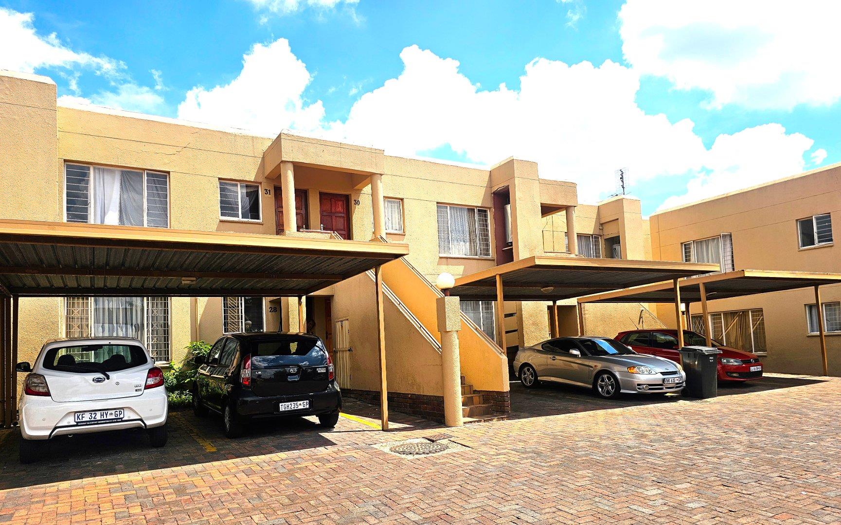 2 Bedroom Apartment / flat for sale in President Park P24114006920