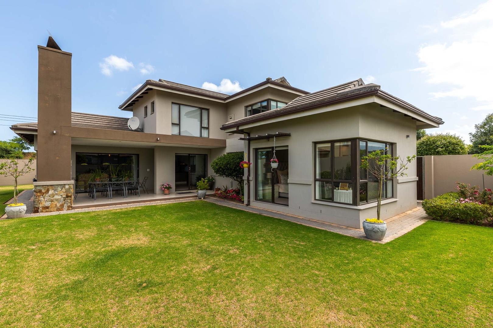 Earls Court Lifestyle Estate Property Property and houses for sale in