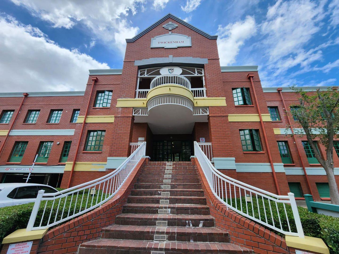 Commercial property to rent in Claremont 11 Imam Haron Road P24