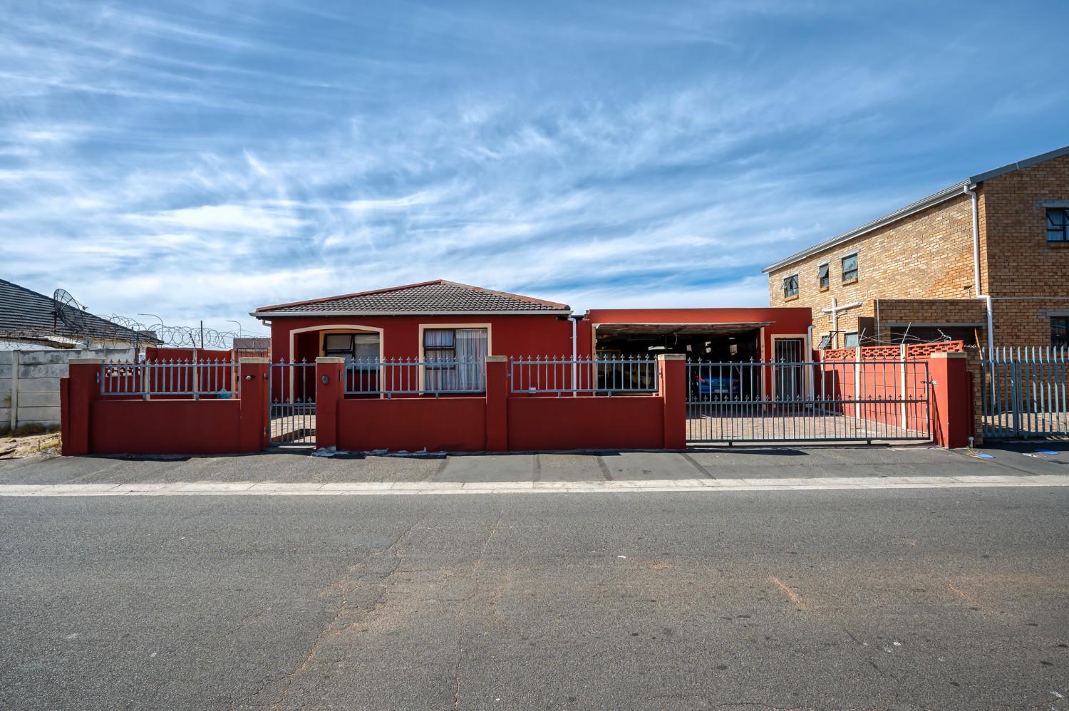 Bellville South Property Houses for sale in Bellville South