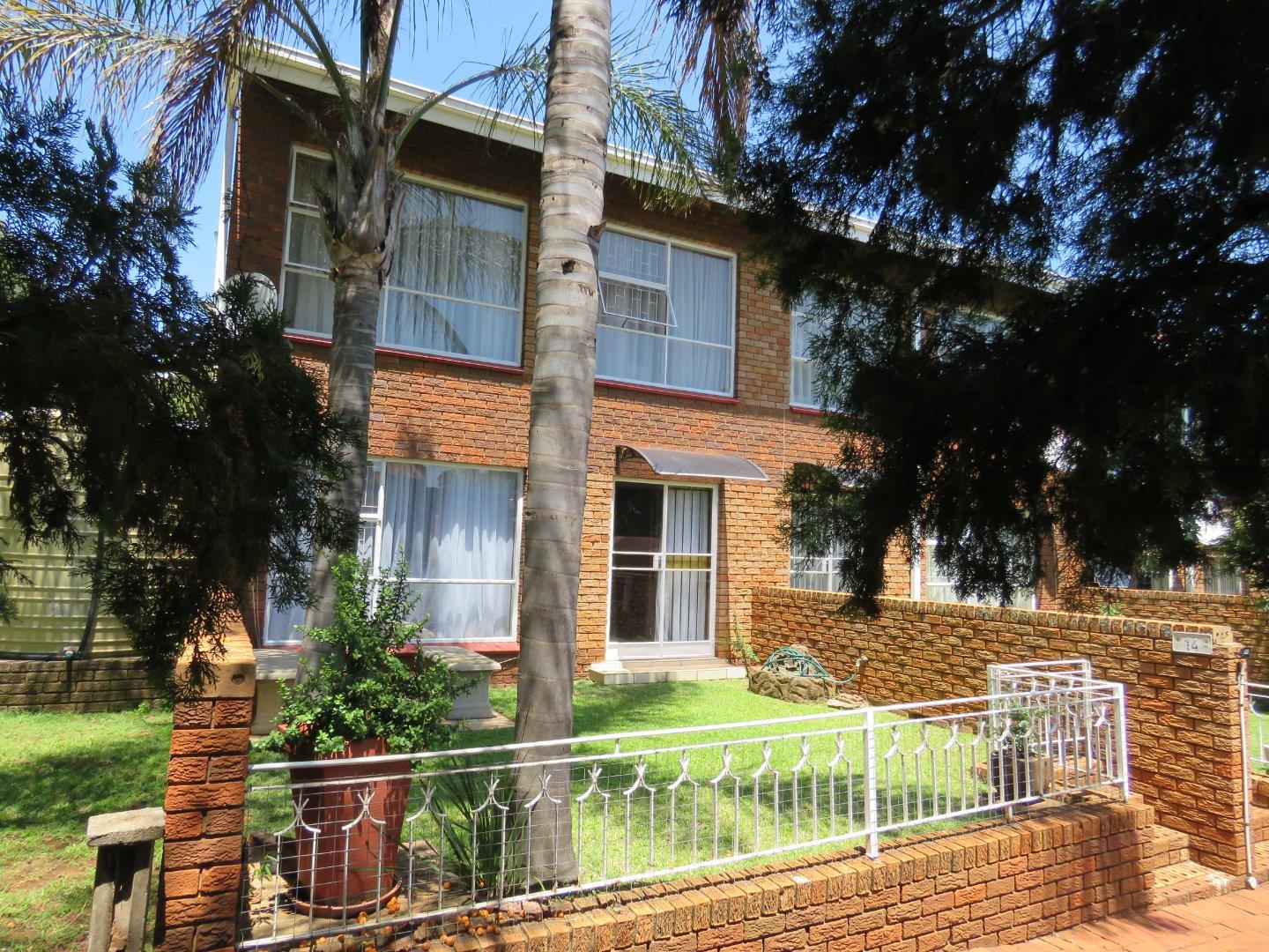 Eldo Glen Property Property and houses for sale in Eldo Glen