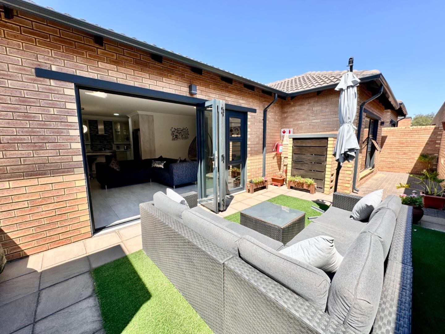 3 Bedroom House for sale in Bartlett 121 Leith Road P24114248551