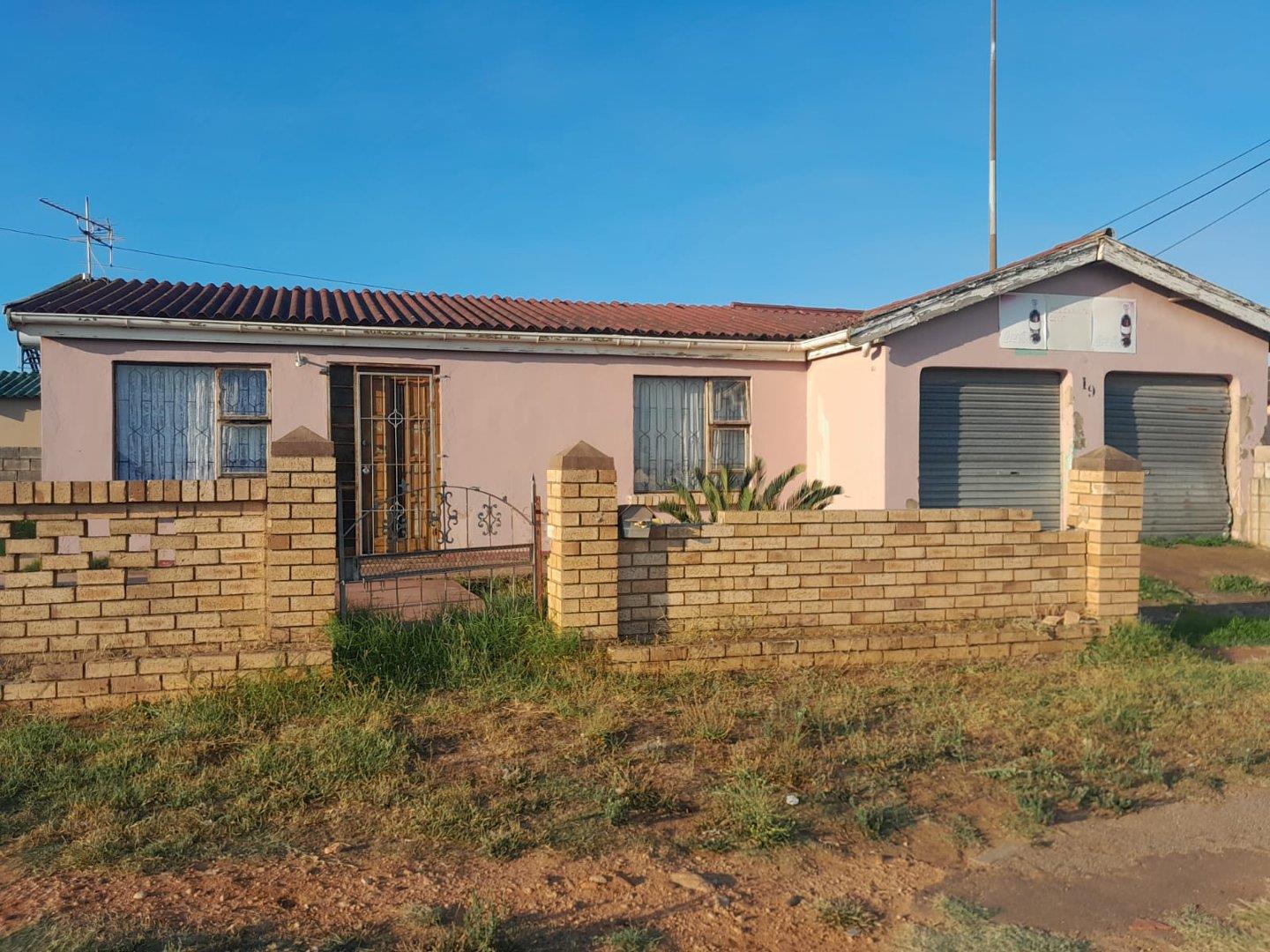 2 Bedroom House for sale in Motherwell Nu 4 P24114010827