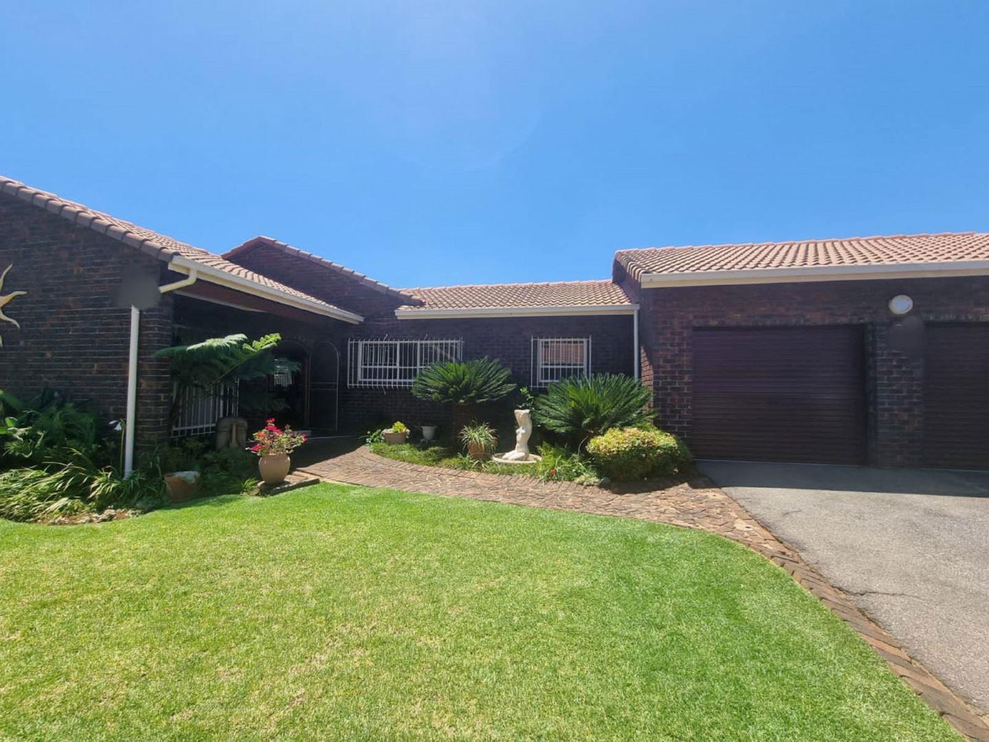 3 Bedroom Townhouse for sale in Edelweiss P24114011784