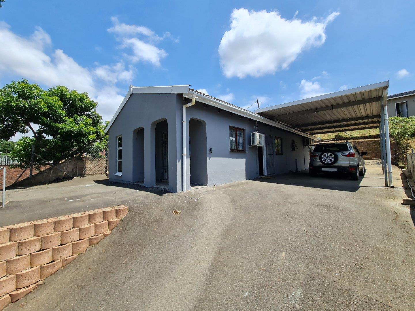 3 Bedroom House for sale in Newlands West P24114011830