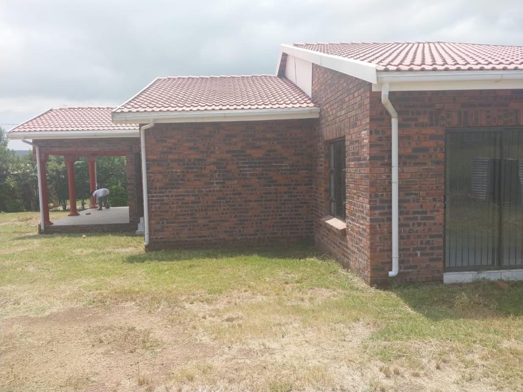 2 Bedroom House for sale in Albert Falls P24114013969