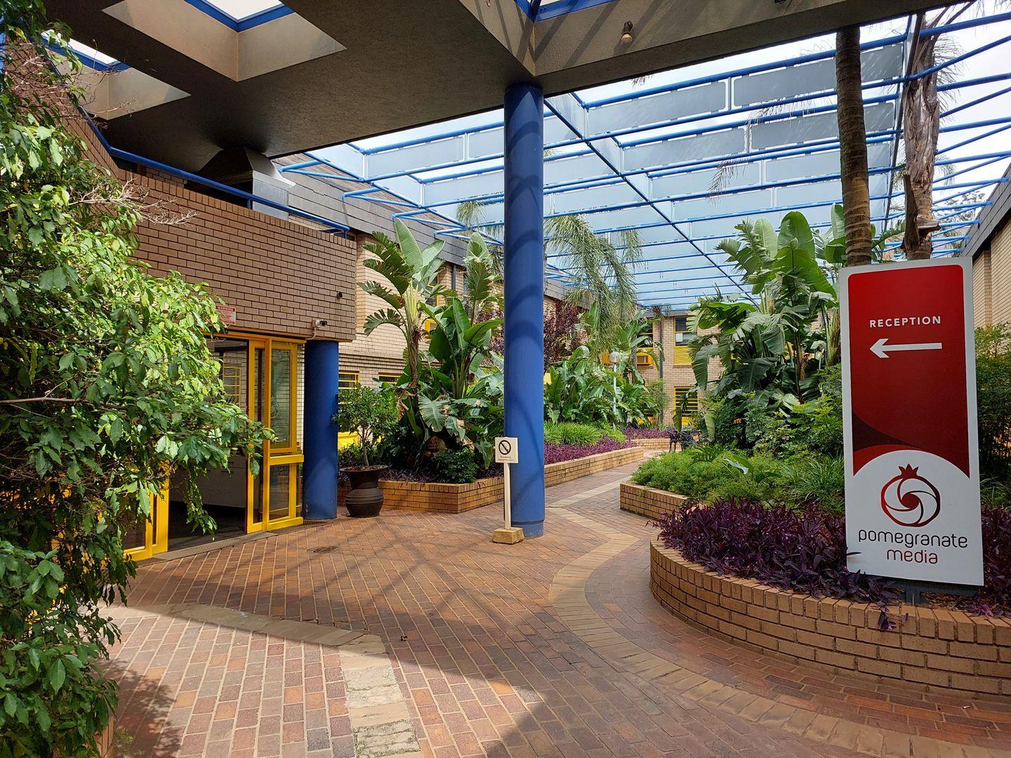 Commercial property to rent in Ferndale Ptn. Build 272 Kent Avenue