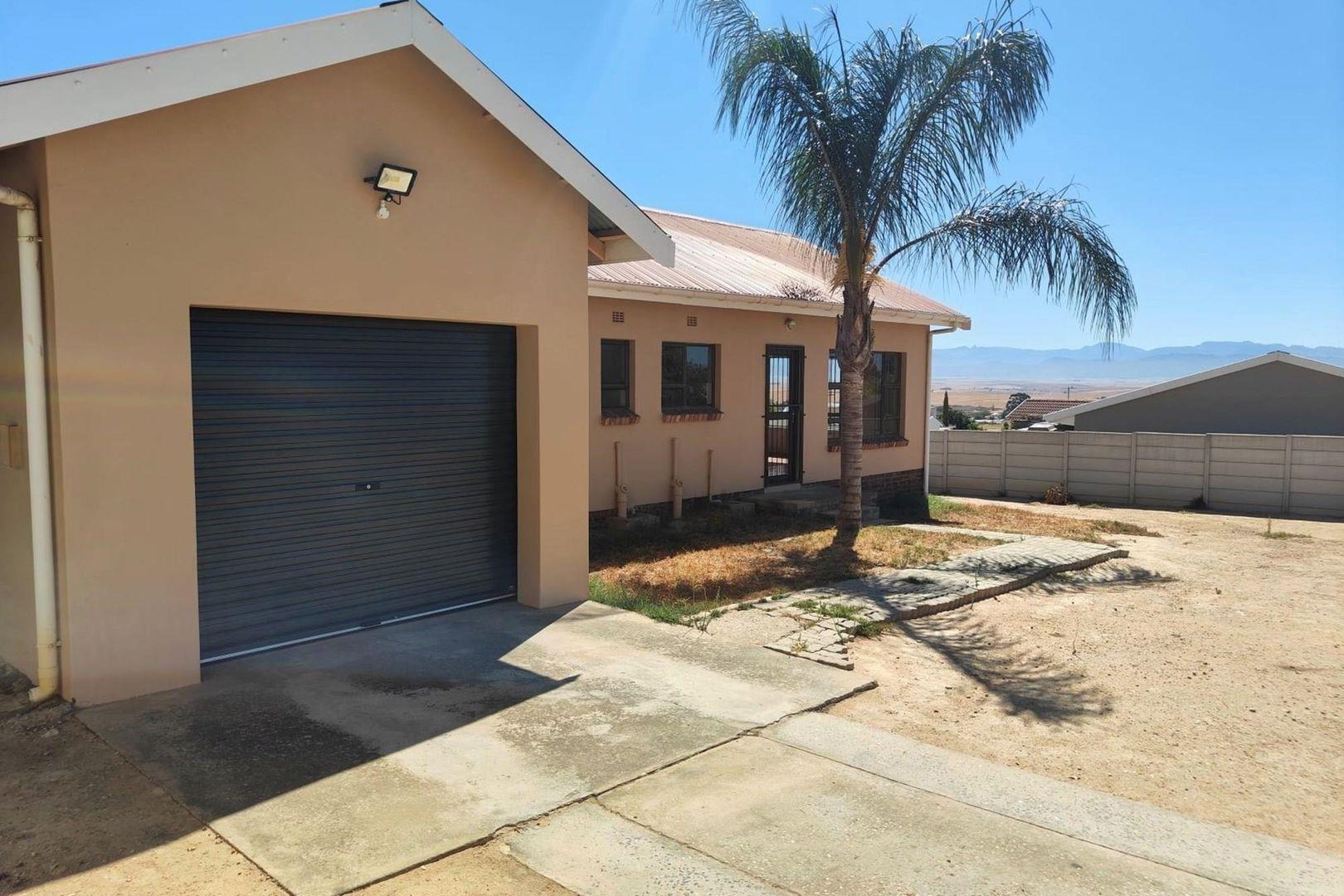 3 Bedroom House for sale in Piketberg P24114023036