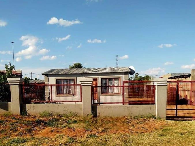 2 Bedroom House for Sale in Grasslands