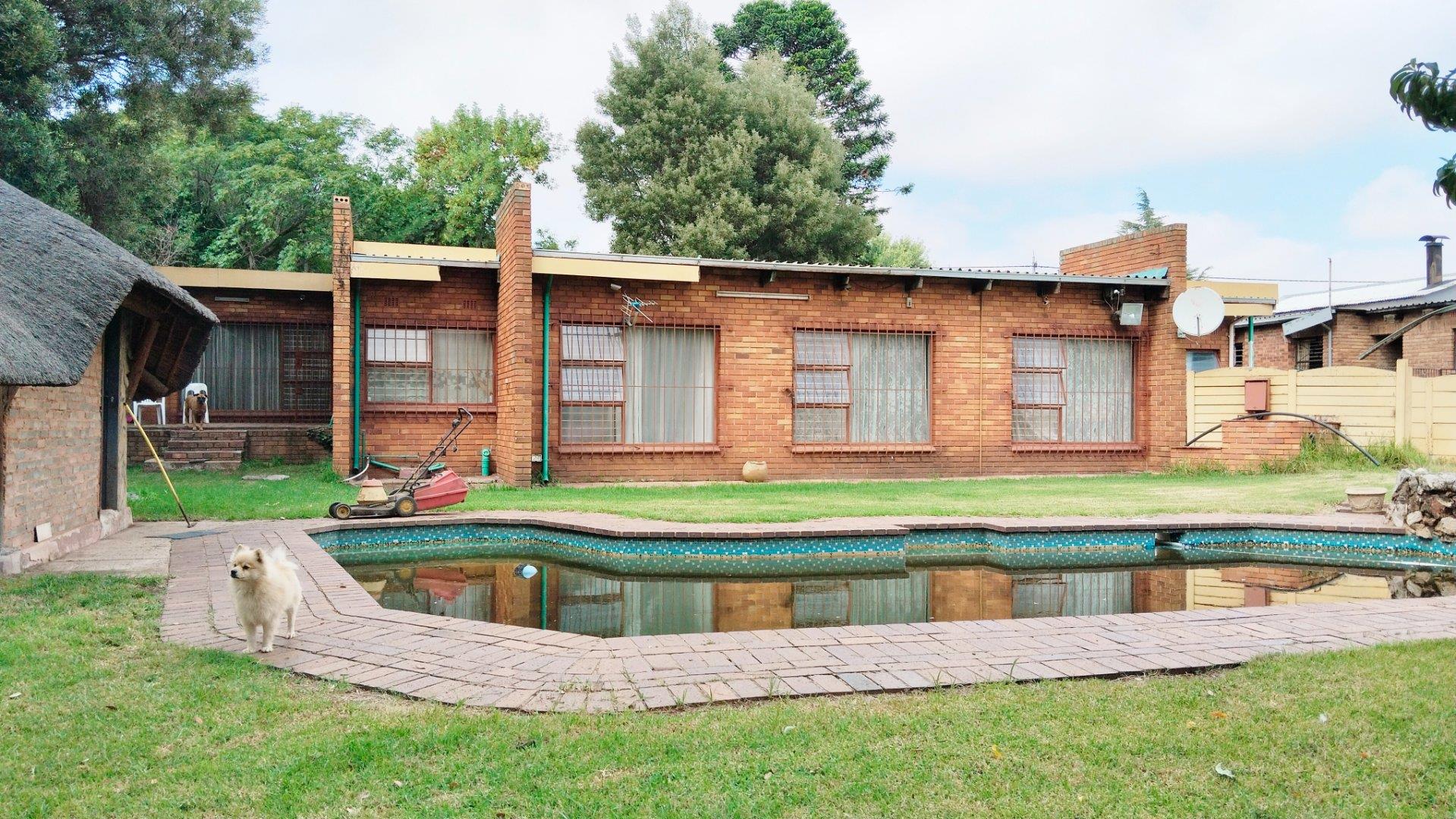 Dunnottar Property Property and houses for sale in Dunnottar