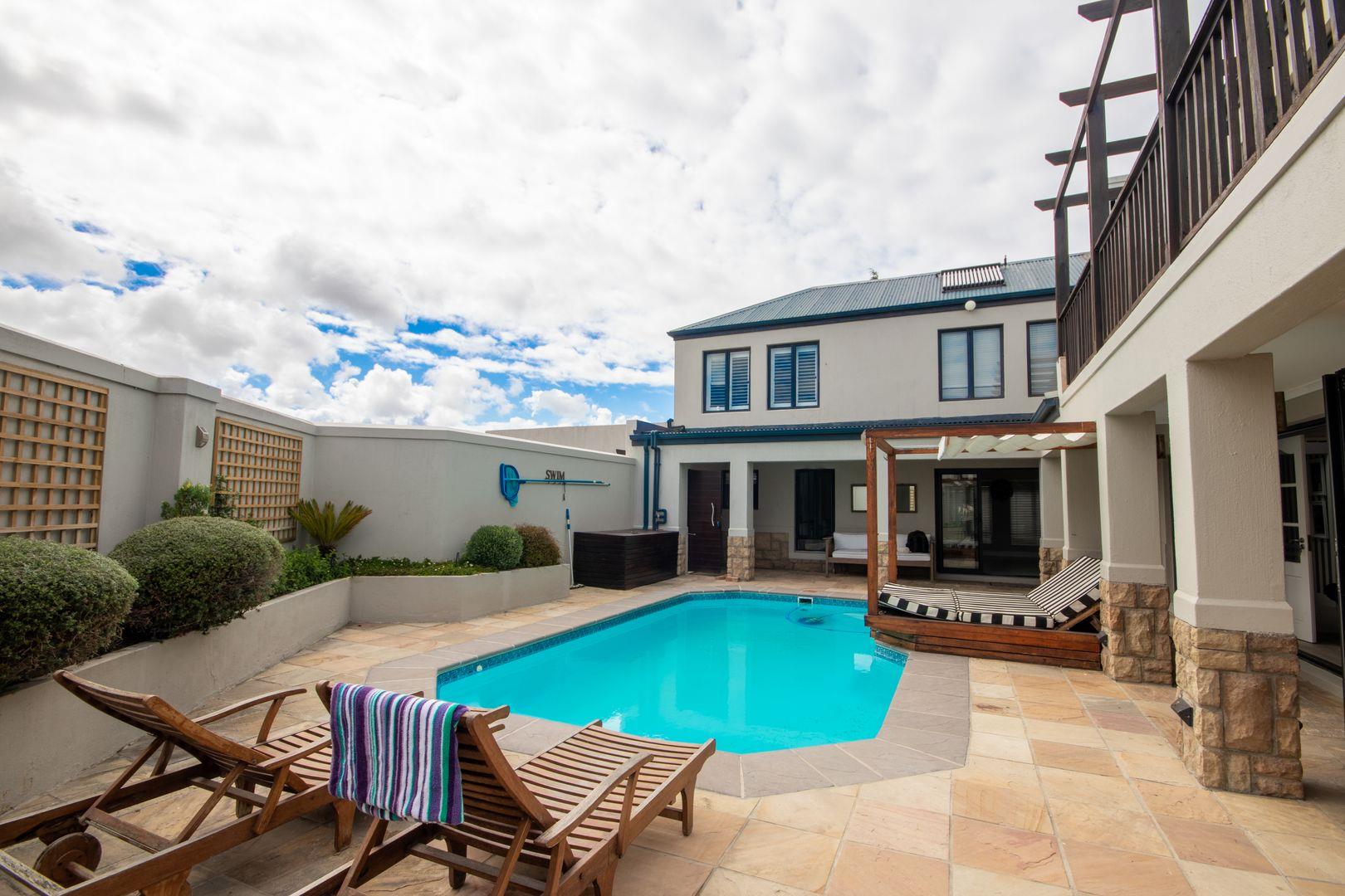 5 Bedroom House for sale in Atlantic Beach Golf Estate P24114025967