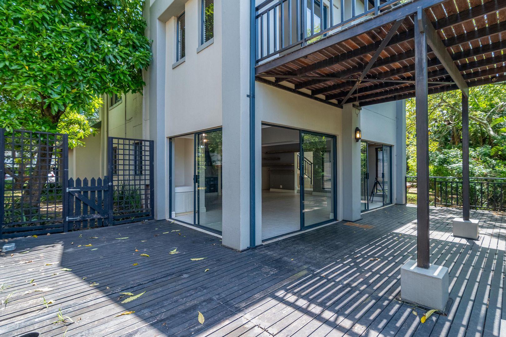 3 Bedroom House for sale in Dunkirk Estate P24114026080