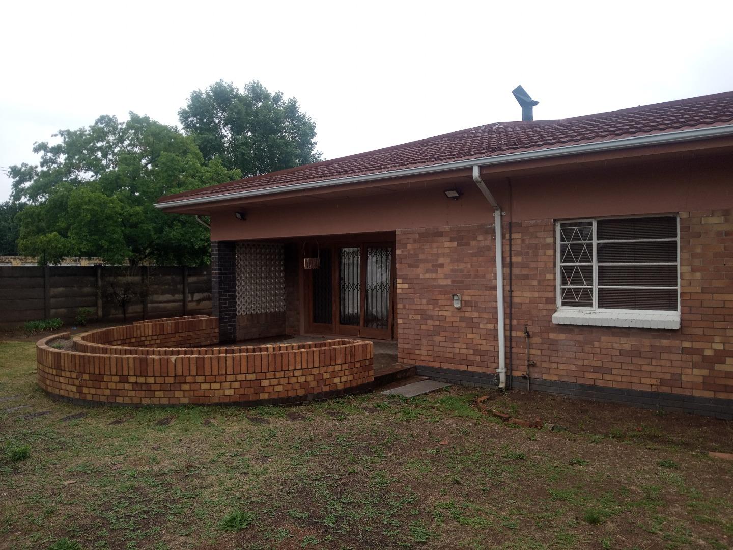 Lambton Property Property and houses for sale in Lambton Property24