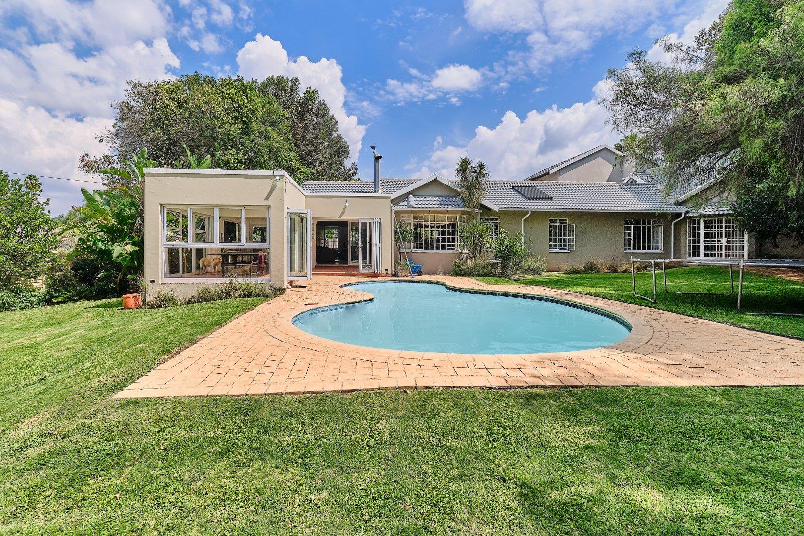 4 Bedroom House for sale in Randpark Ridge P24112187229