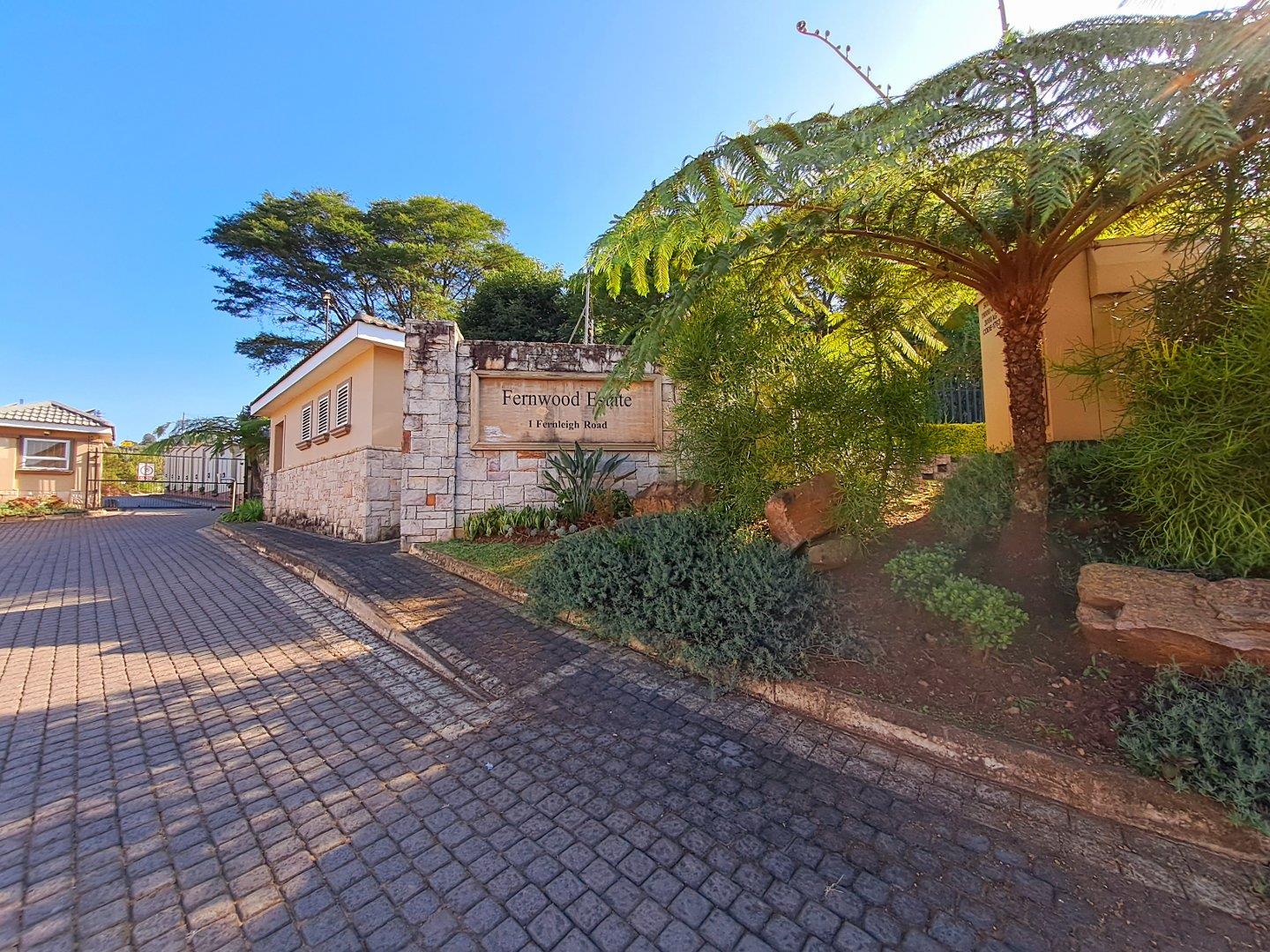 Padfield Park Property Apartments / flats to rent in Padfield Park