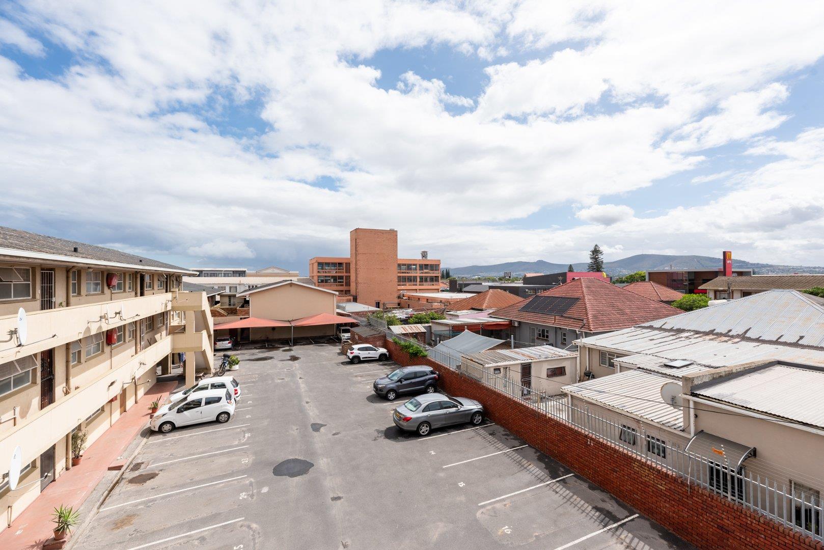 Apartments / flats for sale in Goodwood Goodwood Property