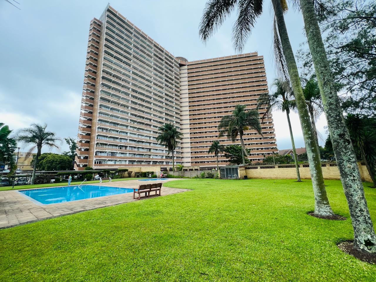 Apartments / flats for sale in Property