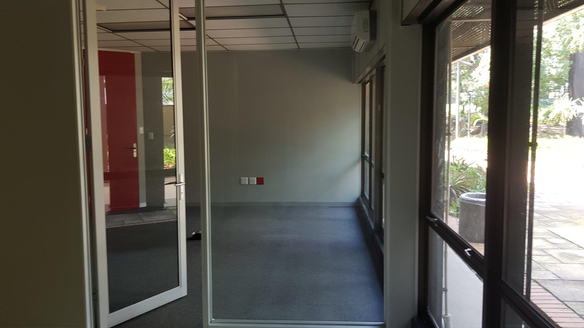 Commercial property to rent in Bedfordview 60 Civin Drive P24114029238