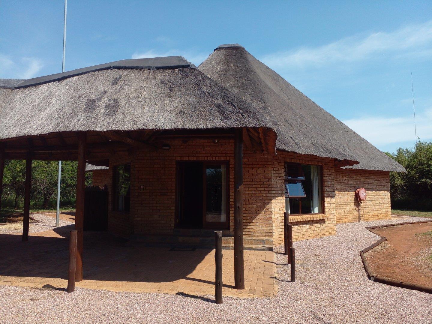 3 Bedroom House for sale in Sondela Nature Reserve P24114029864