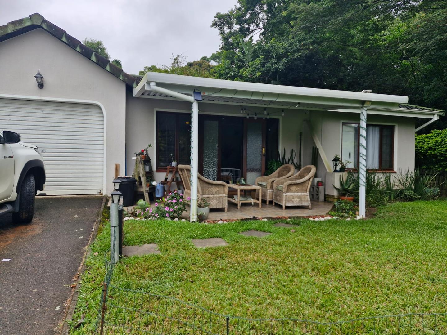 2 Bedroom Townhouse for sale in Crestview P24114030164