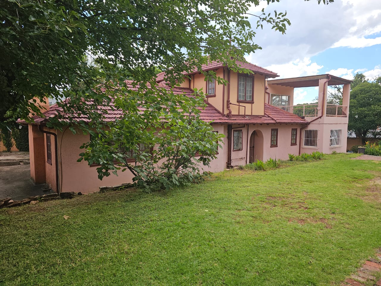 Commercial property for sale in Houghton Estate 26 St Johns Road