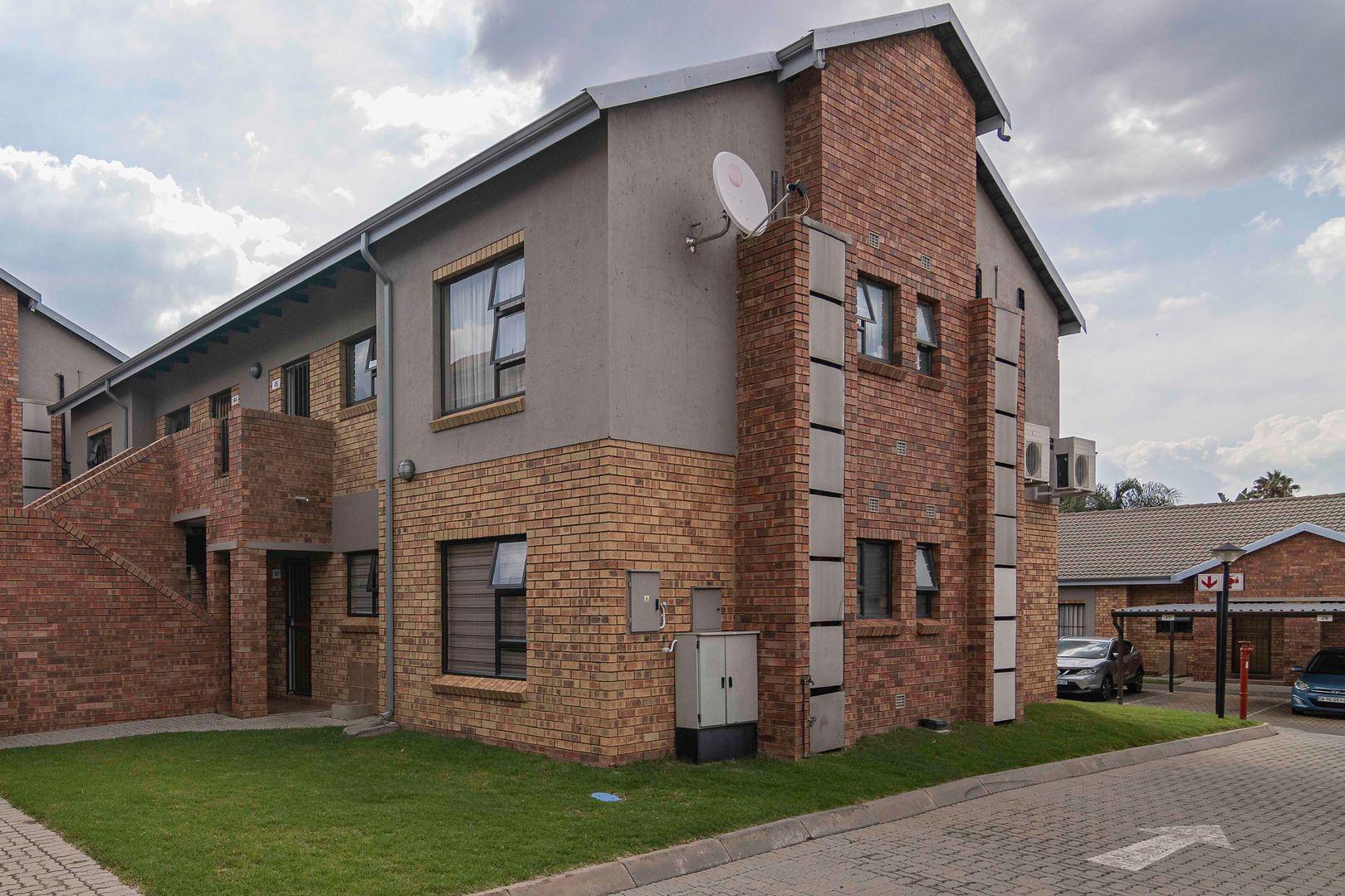 Wilgeheuwel Property Townhouses for sale in Wilgeheuwel Page 2