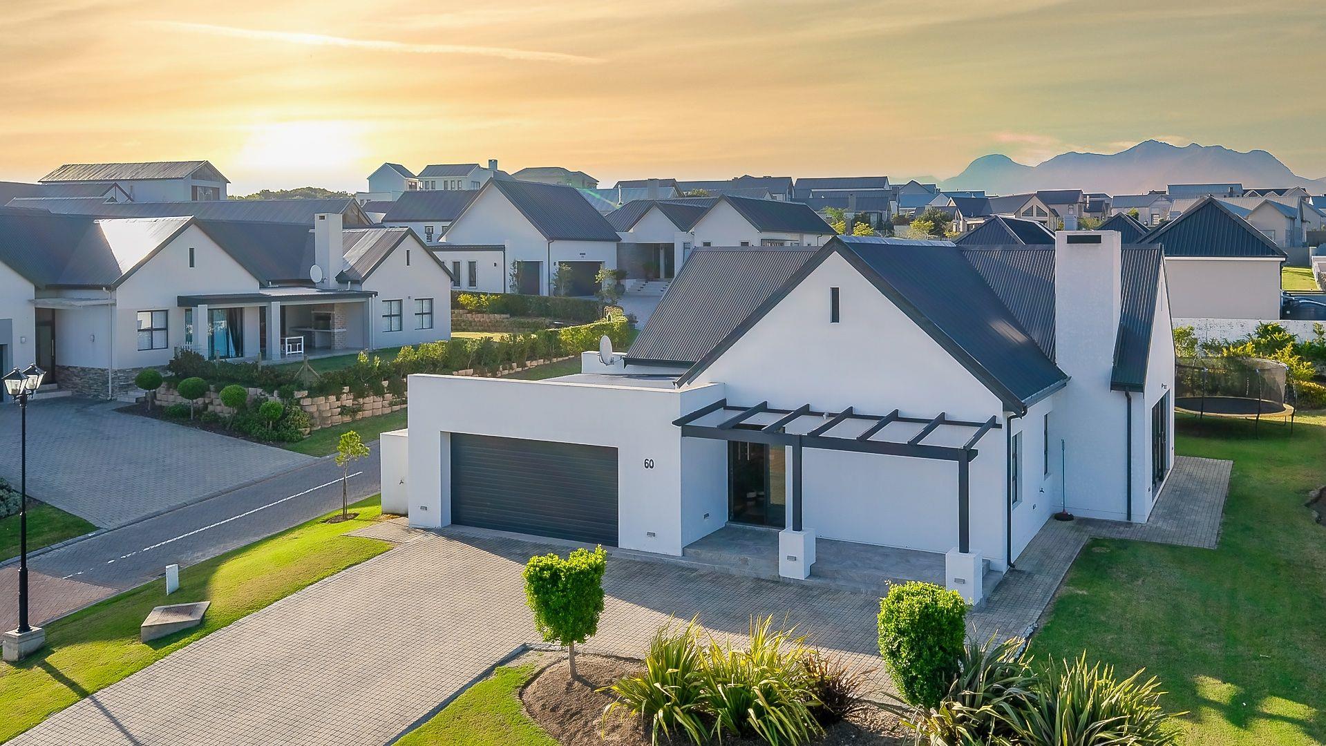 3 Bedroom House for sale in Kingswood Golf Estate P24114033188