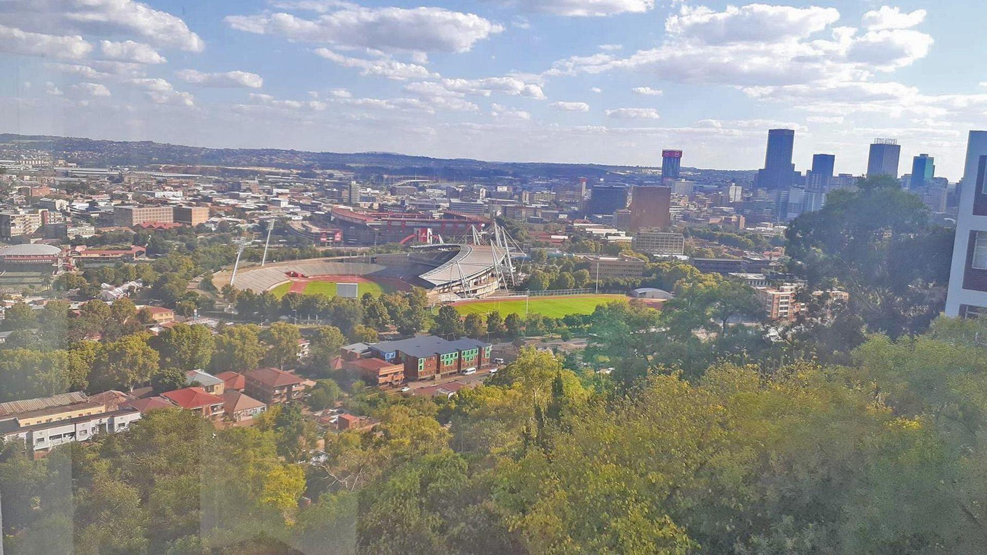 3 Bedroom Apartment / flat to rent in Yeoville P24109732994