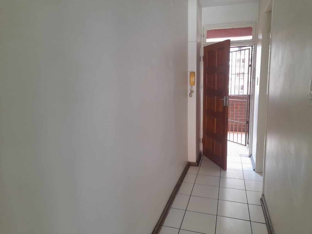 1 Bedroom Apartment / flat to rent in Hillbrow 13 Bruce St P24