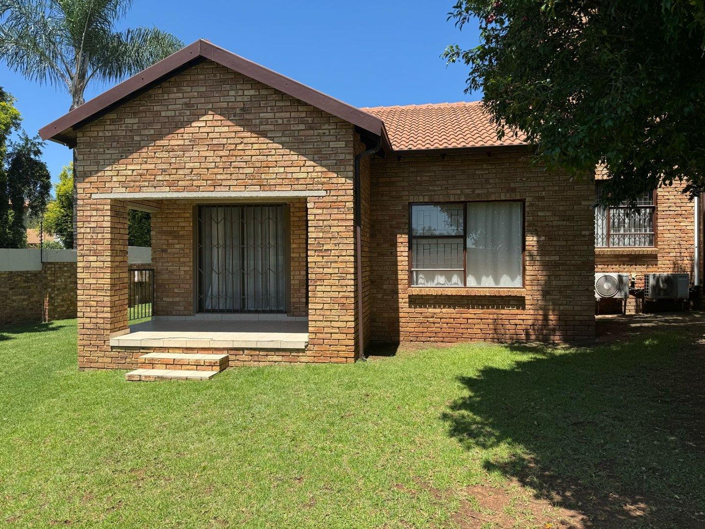 2 Bedroom Apartment / flat for sale in Willowbrook P24114388339