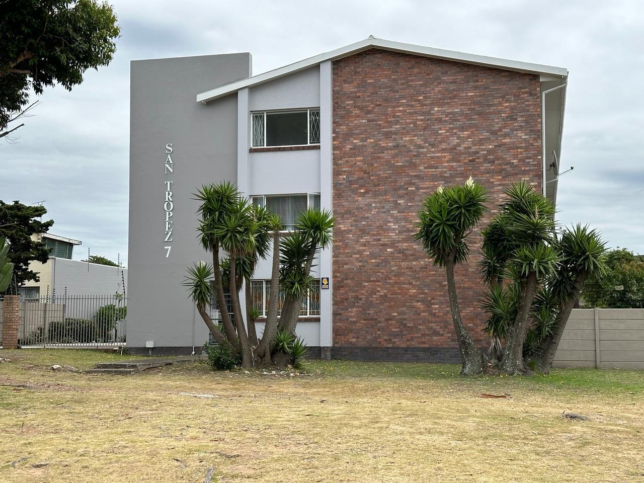 2 Bedroom Apartment / flat for sale in Walmer 8 San Tropez, 7 Albert