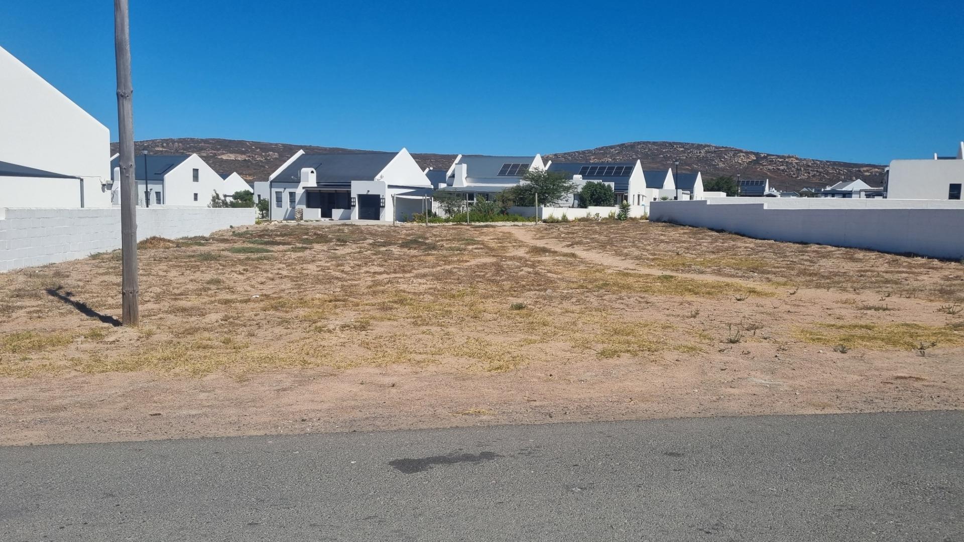 4 Bedroom House for sale in Harbour Lights 10 Kingklip Crescent P24114038073