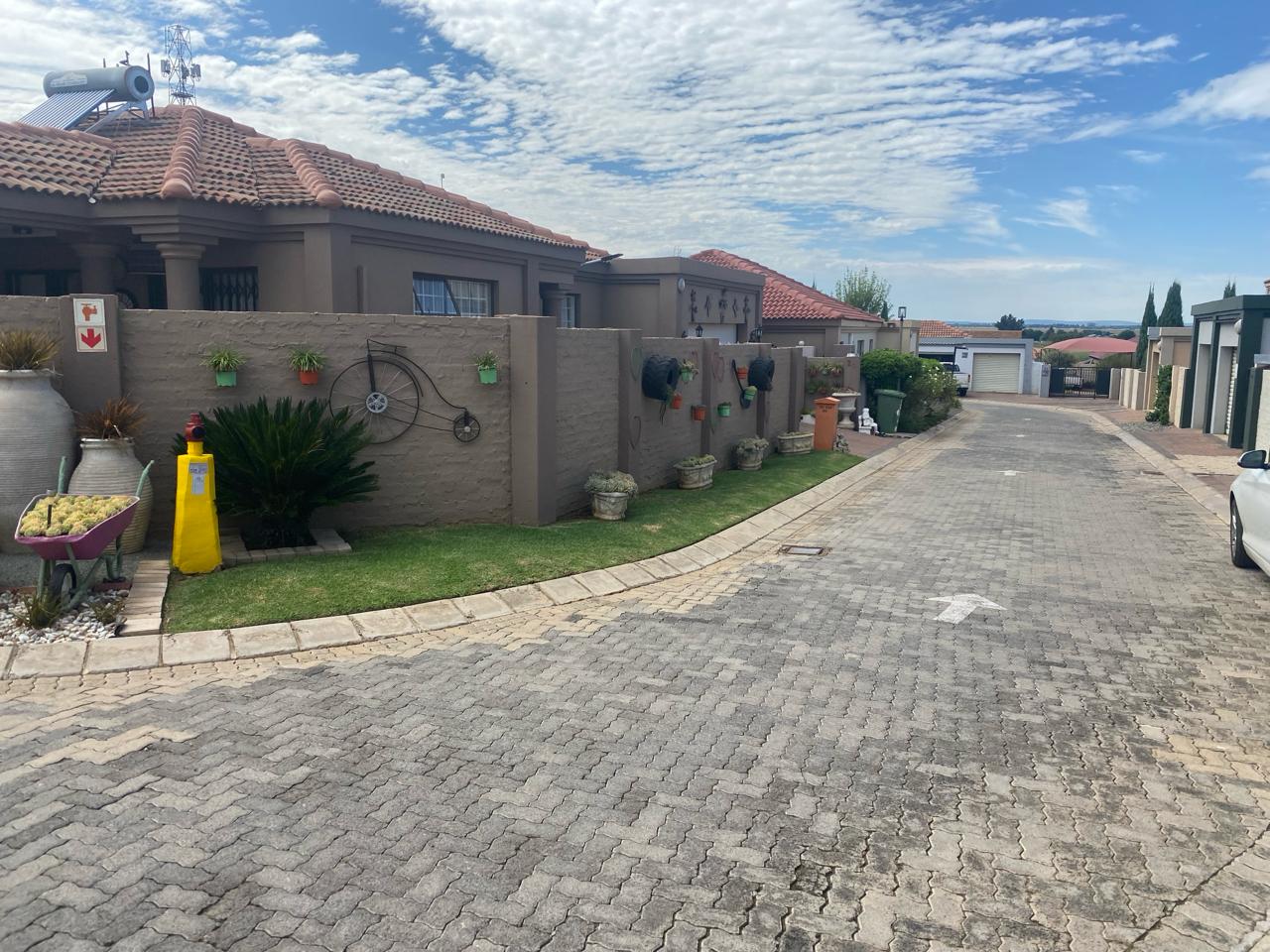 Baillie Park Property Property and houses to rent in Baillie Park