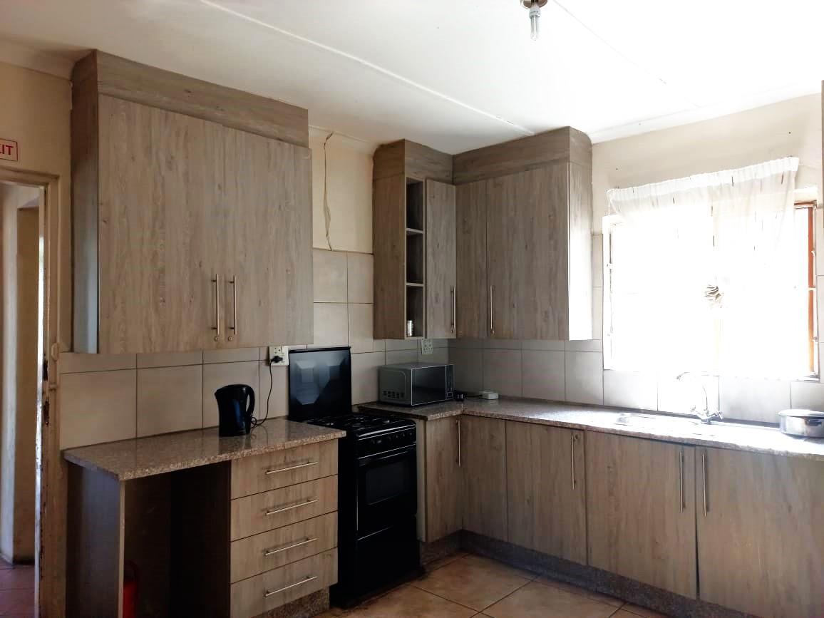 10 Bedroom House for sale in Brixton P24114039650