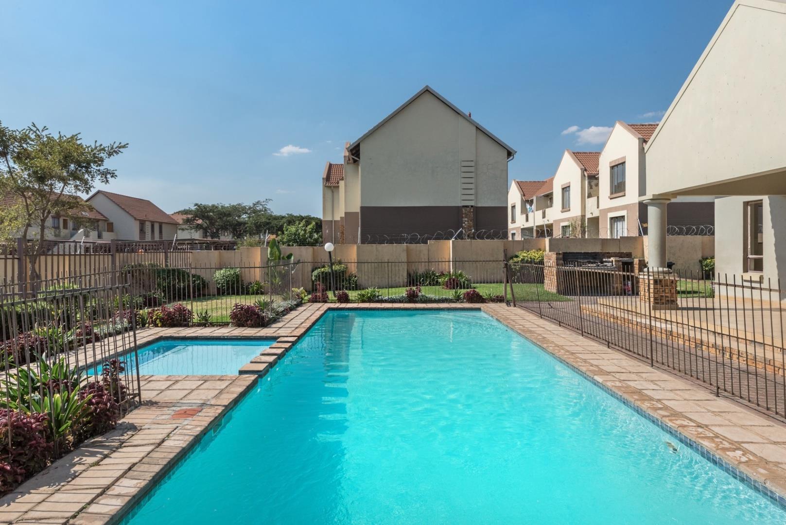 Esther Park Property Property and houses for sale in Esther Park