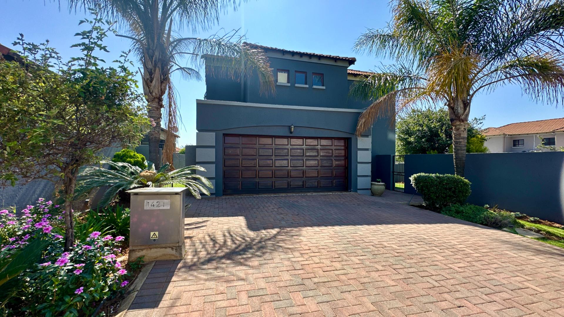 4 Bedroom House for sale in Ormonde Lakewood Estate, 9 Hoopoe