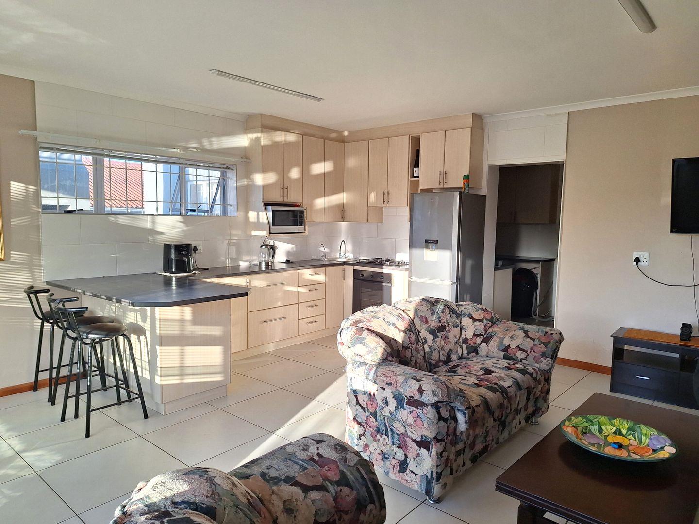 Property and houses to rent in Despatch Despatch Property