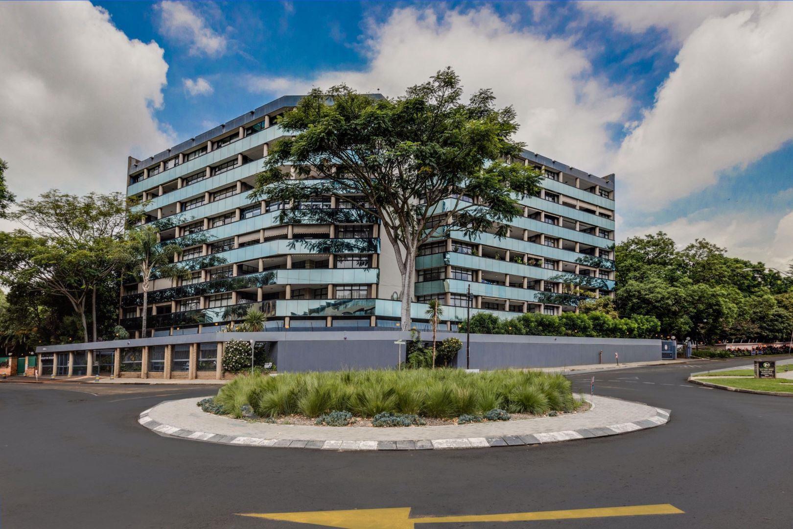 3 Bedroom Apartment / flat for sale in Houghton Estate P24114041011