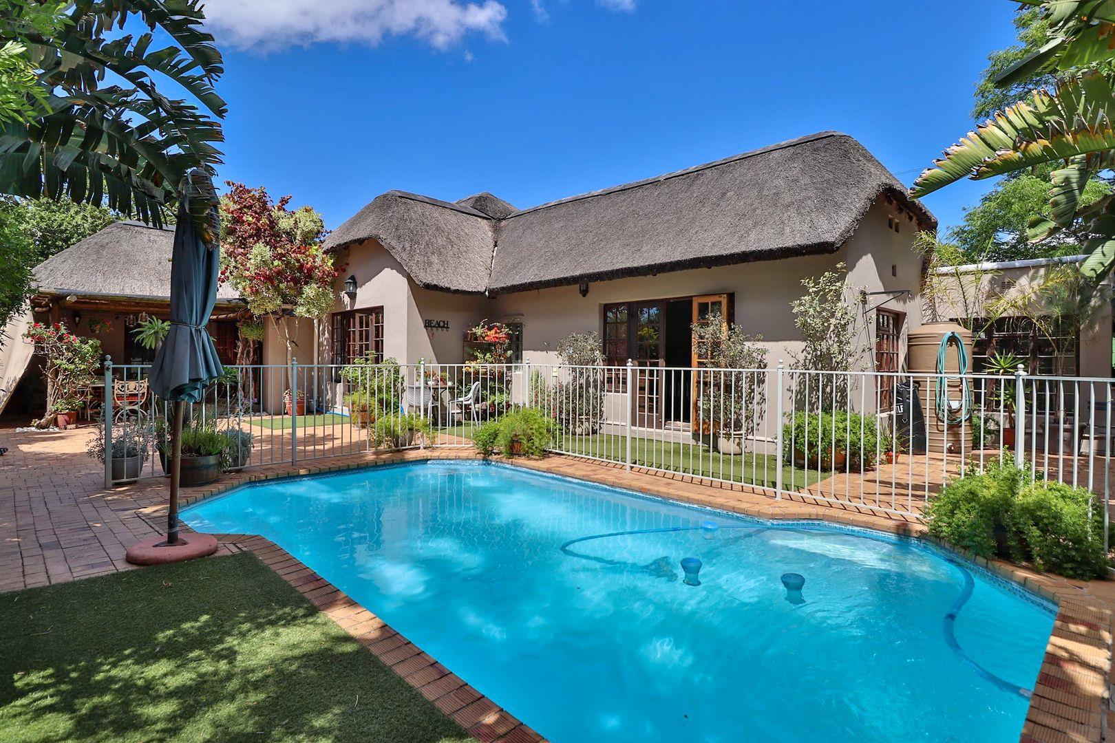 Pinelands, Cape Town Property Property and houses for sale in