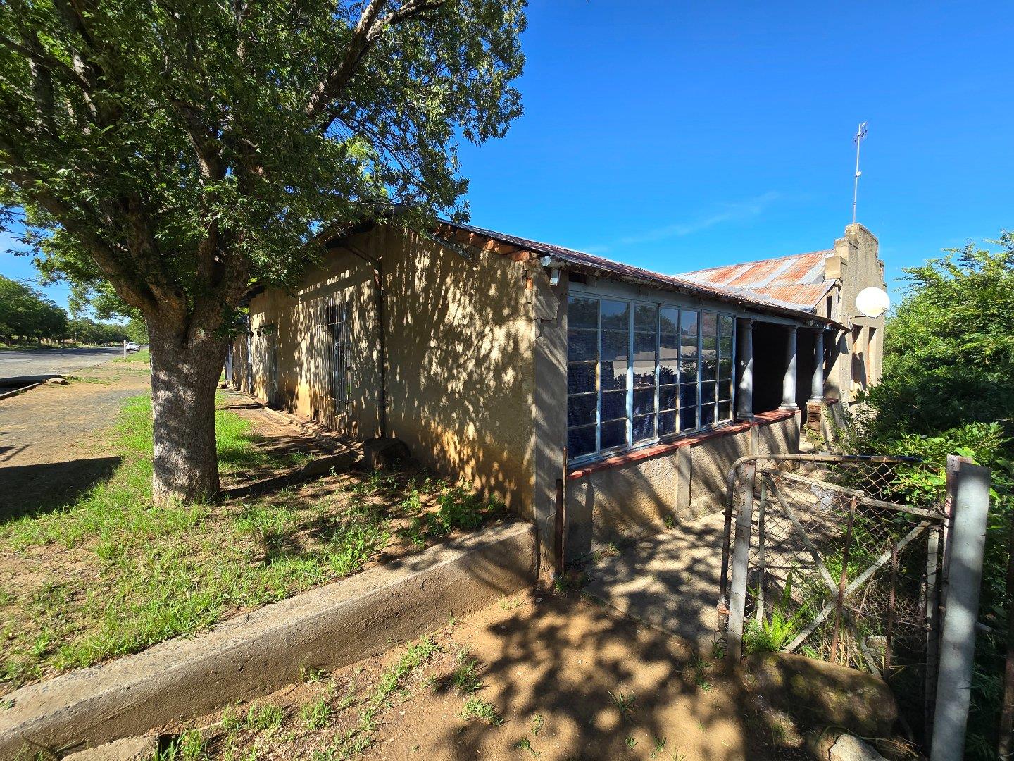 4 Bedroom House for sale in Lindley P24114042898