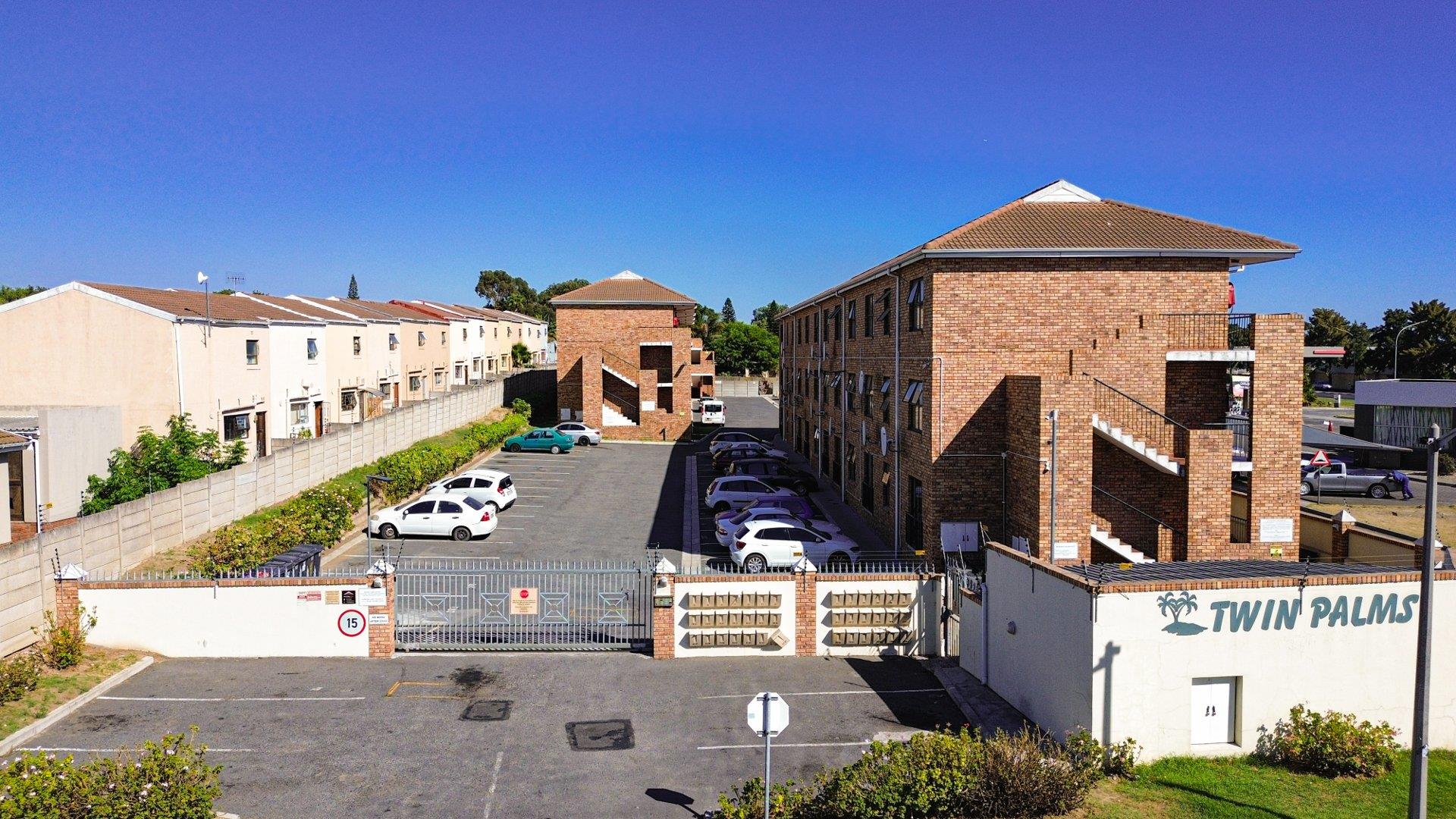 Silver Oaks Property Apartments / flats for sale in Silver Oaks