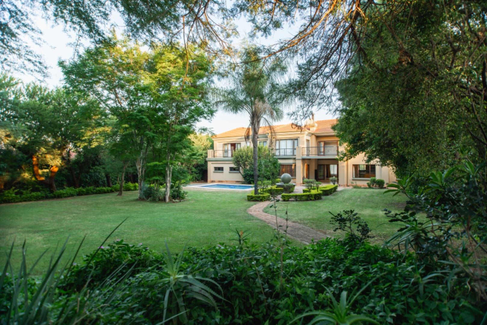 5 Bedroom House to rent in Silver Lakes Golf Estate P24114045080