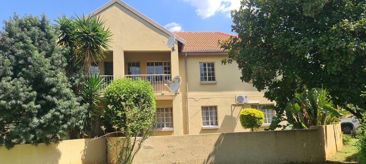 Wapadrand Property Townhouses for sale in Wapadrand