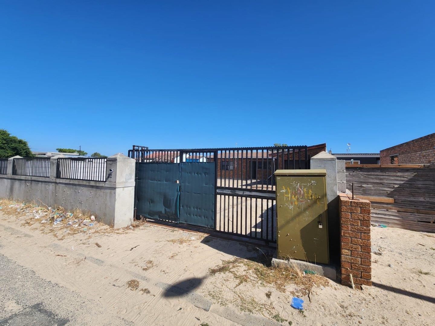 Malibu Village Property Houses for sale in Malibu Village